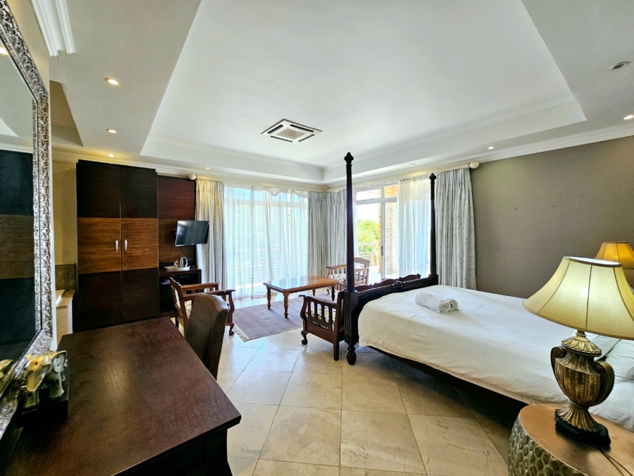 8 Bedroom Property for Sale in Waverley Free State